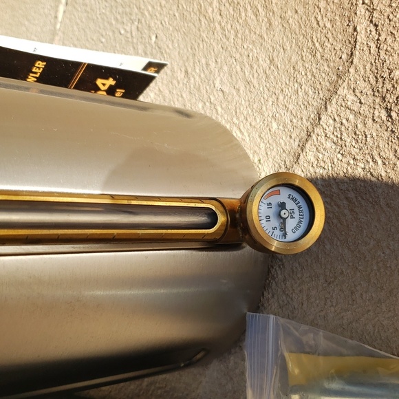 Growler BNWT - Never used - Picture 3 of 6